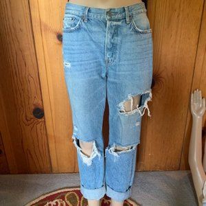 Distressed Boyfriend Fit GLFRND jeans size 29